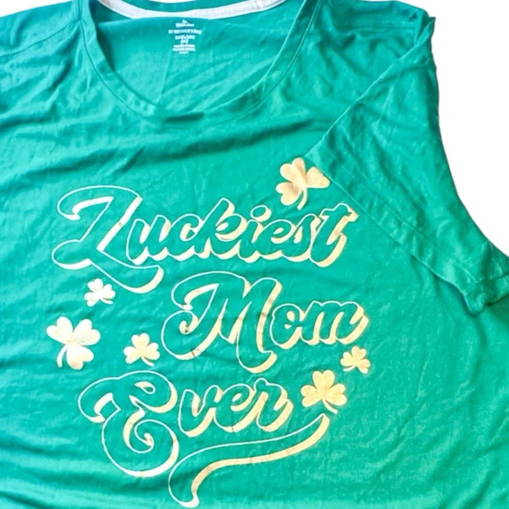 Luckiest Mom Ever Green St. Patrick’s Day Graphic Tee – XXXL / 3X - Picture 3 of 10